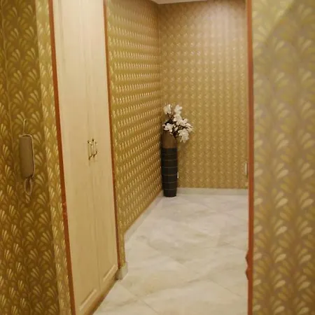 La Val, * Wałbrzych