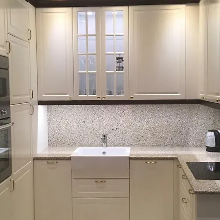 La Val, * Wałbrzych