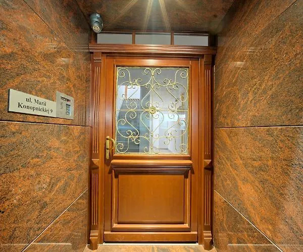 La Val, Apartment Walbrzych